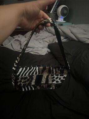 Embellished Animal Print Beaded Shoulder Bag - Black & Gold